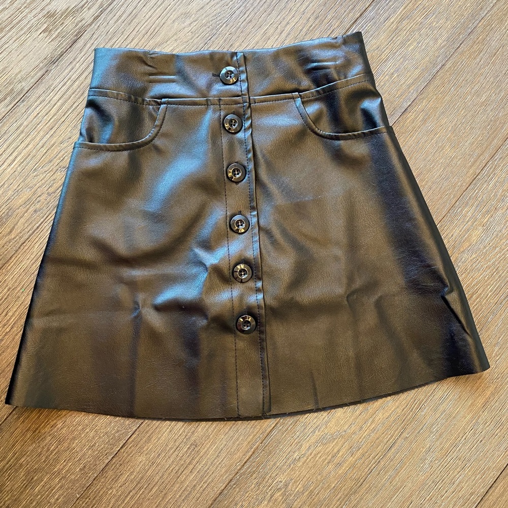 I.N. Girl faux leather skirt